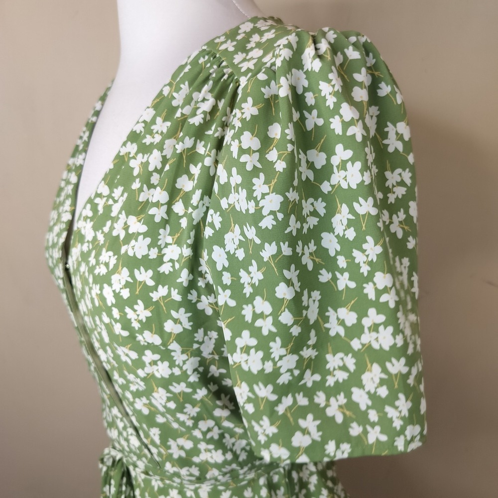 Commense Floral Faux Wrap Top V Neck Dainty - Picture 6 of 8